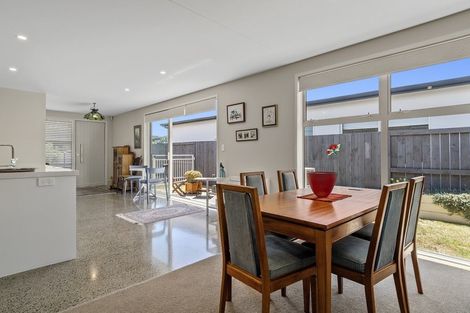 Photo of property in 32 Saint Pauls Drive, Brookfield, Tauranga, 3110