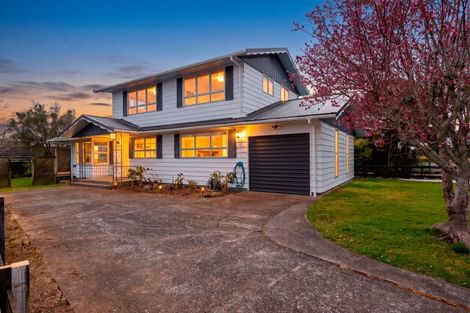 Photo of property in 7 Rennell Street, Frankleigh Park, New Plymouth, 4310