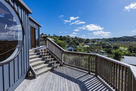 Photo of property in 66 Beach Road, Onerahi, Whangarei, 0110