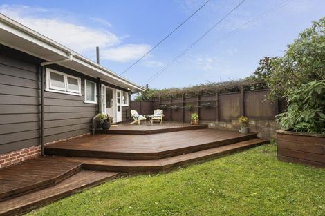 Photo of property in 97 Wallace Road, Mangere Bridge, Auckland, 2022