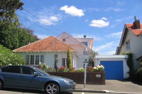 Photo of property in 6 Mariri Road, Kelburn, Wellington, 6012