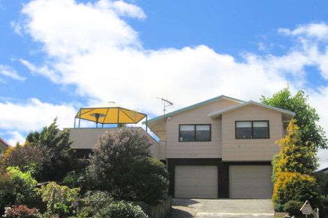 Photo of property in 46 Tremaine Avenue, Two Mile Bay, Taupo, 3330