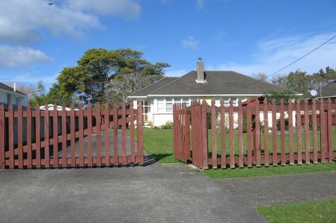Photo of property in 14 Seddon Street, Feilding, 4702