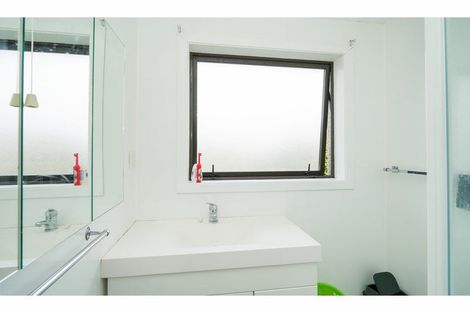 Photo of property in 19 Thurso Street, Waverley, Invercargill, 9810