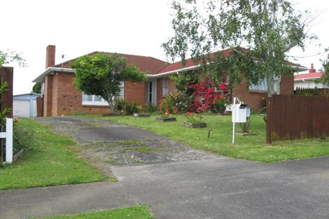 Photo of property in 4 Wayne Drive, Mangere, Auckland, 2022
