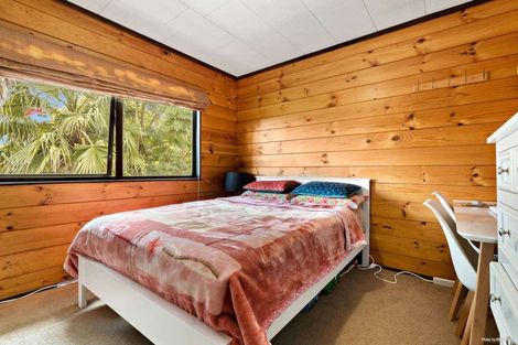 Photo of property in 5 Melia Grove, Goodwood Heights, Auckland, 2105