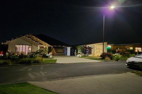 Photo of property in 5 Siren Street, Wainui, 0932