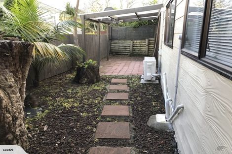 Photo of property in 19 Wilding Avenue, Northcote Point, Auckland, 0627