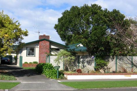Photo of property in 82 Long Melford Road, Awapuni, Palmerston North, 4412