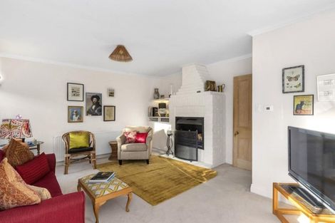 Photo of property in 35 Brownville Crescent, Maori Hill, Dunedin, 9010