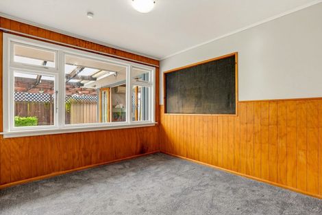 Photo of property in 5 Norrie Street, Redwood, Christchurch, 8051