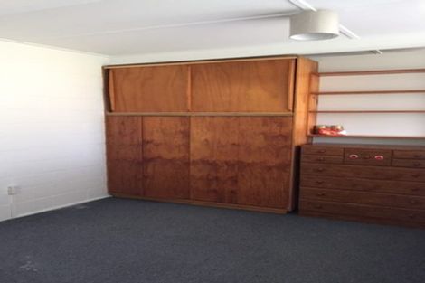 Photo of property in 28 Para Street, Miramar, Wellington, 6022