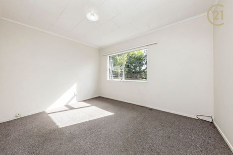 Photo of property in 1/2 Costar Place, Wiri, Auckland, 2104
