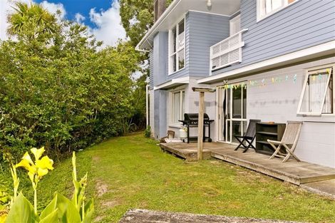Photo of property in 1/114 Verran Road, Birkdale, Auckland, 0626