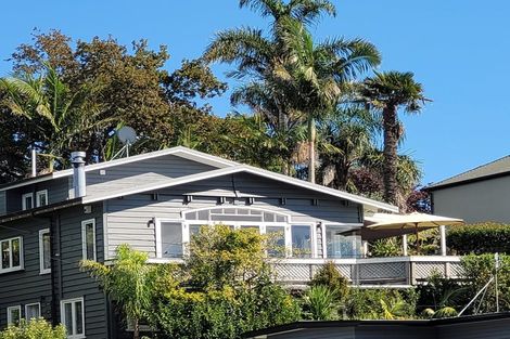 Photo of property in 7 Pah Road, Cockle Bay, Auckland, 2014