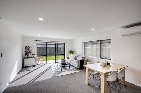 Photo of property in 16 Hikawera Drive, Frimley, Hastings, 4120