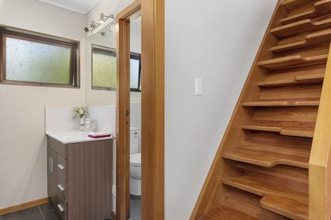 Photo of property in 67 Kennedy Avenue, Forrest Hill, Auckland, 0620