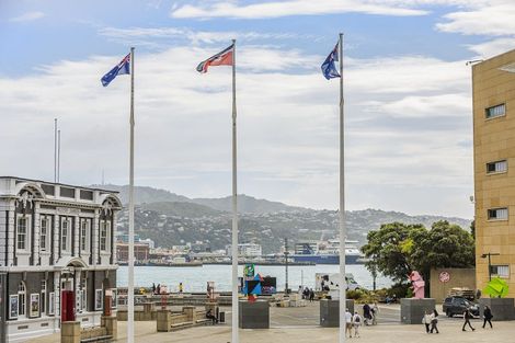 Photo of property in Portal Apartments, 1c/42 Cable Street, Te Aro, Wellington, 6011