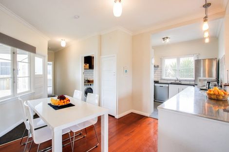 Photo of property in 706 Puriri Street, Raureka, Hastings, 4120