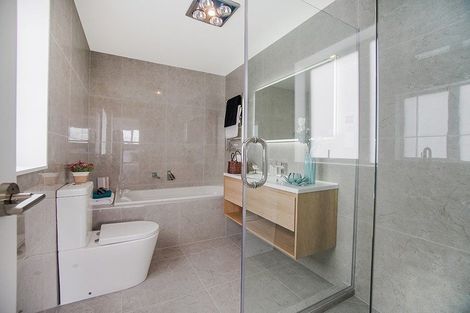 Photo of property in 1 Rashni Road, Flat Bush, Auckland, 2019