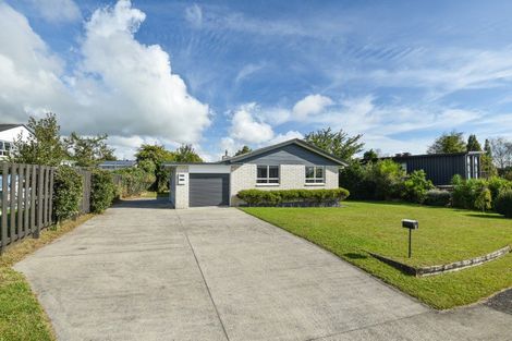 Photo of property in 4 Luxor Place, Pomare, Rotorua, 3015