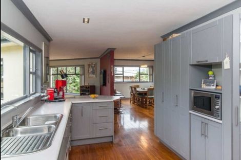 Photo of property in 44 Gavin Road, Raumati Beach, Paraparaumu, 5032