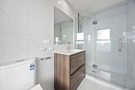 Photo of property in 16 Lime Hill Rise, Flat Bush, Auckland, 2019