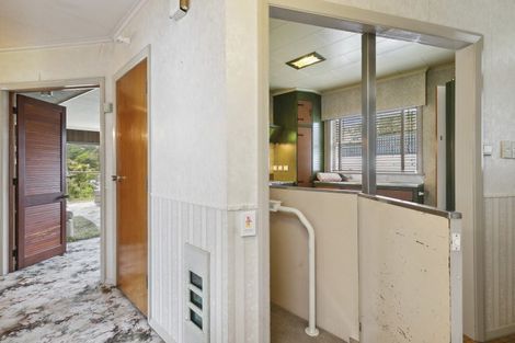 Photo of property in 103 Churchill Drive, Crofton Downs, Wellington, 6035