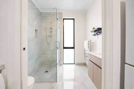 Photo of property in 23 Sydney Place, Flagstaff, Hamilton, 3210