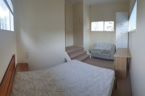 Photo of property in 29 Athena Drive, Totara Vale, Auckland, 0629