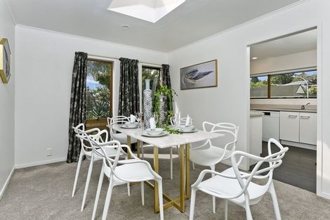 Photo of property in 29 Sandiacre Way, Browns Bay, Auckland, 0630