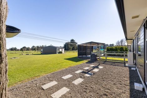 Photo of property in 18 Ashgrove Lane, Ashhurst, Palmerston North, 4470