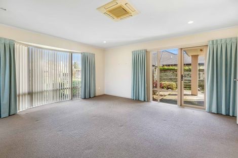 Photo of property in 7 Corfe Castle Lane, Levin, 5510