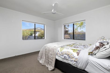 Photo of property in 10 Forrester Drive, Welcome Bay, Tauranga, 3112