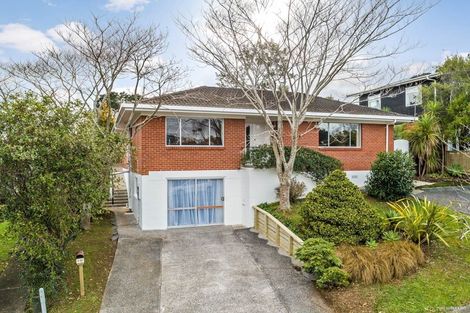 Photo of property in 48 Woodstock Road, Forrest Hill, Auckland, 0620