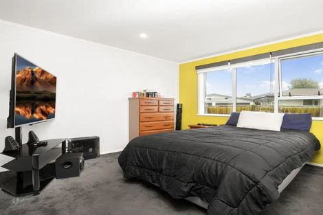 Photo of property in 63 Clayton Avenue, Otara, Auckland, 2023