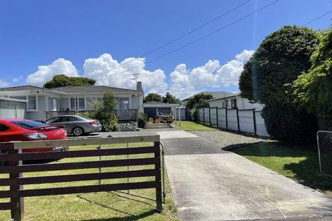 Photo of property in 56 Tawa Crescent, Manurewa, Auckland, 2102