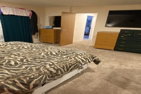 Photo of property in Courtenay Apartments, 701/120 Courtenay Place, Te Aro, Wellington, 6011