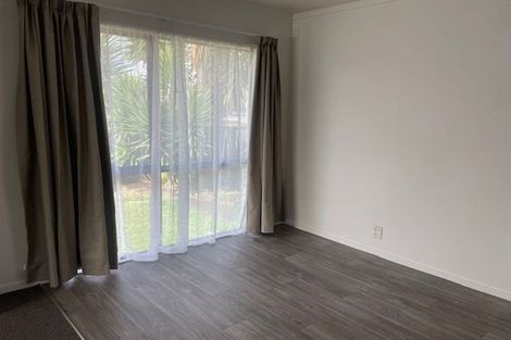 Photo of property in 7 Southview Place, Wattle Downs, Auckland, 2102