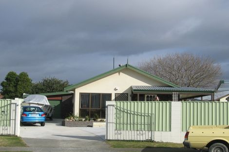 Photo of property in 30 Duckworth Crescent, Greenmeadows, Napier, 4112