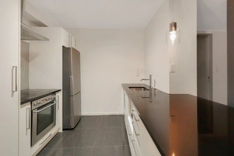 Photo of property in 6/8b Lipman Street, Mount Victoria, Wellington, 6011