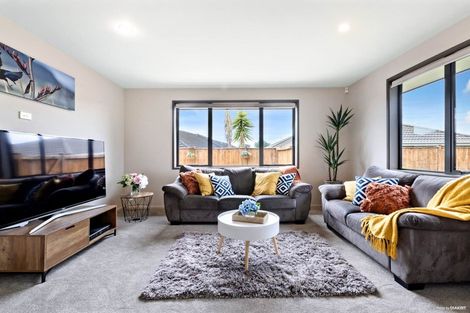 Photo of property in 3 Silkwood Crescent, Karaka, Papakura, 2113