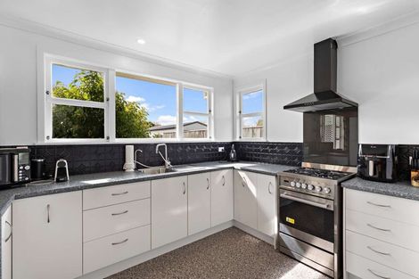 Photo of property in 30a Mitchell Street, Aramoho, Whanganui, 4500