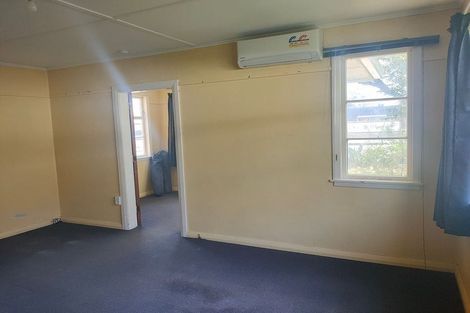 Photo of property in 616 Featherston Street, Roslyn, Palmerston North, 4414