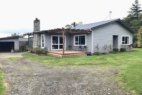 Photo of property in 627 Wortley Road, Waiongana, Inglewood, 4389