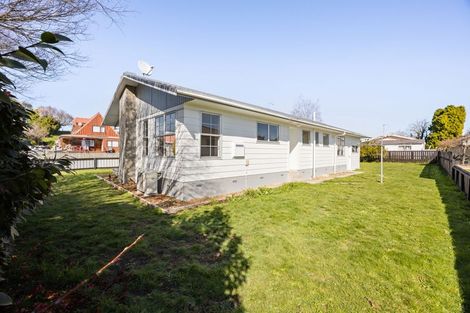 Photo of property in 2 Sinclair Terrace, Te Awamutu, 3800