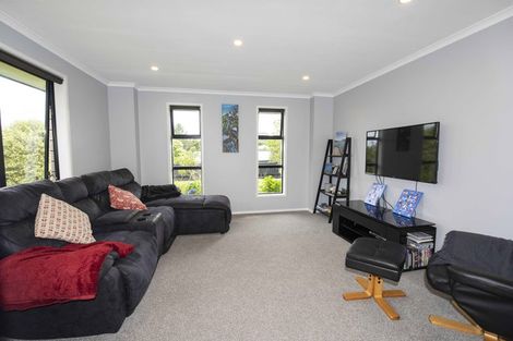 Photo of property in 1185f South Road, Oakura, 4314