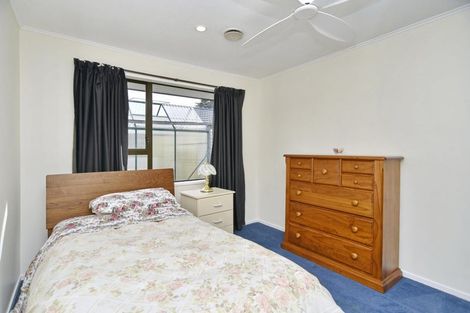 Photo of property in 23 Mackworth Street, Woolston, Christchurch, 8062