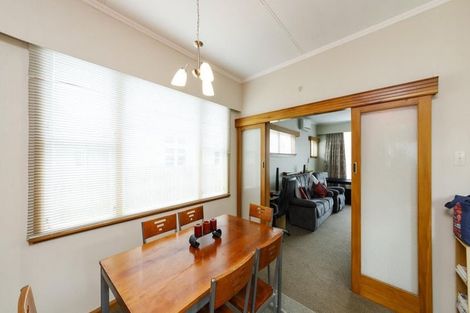 Photo of property in 20 East Street, Terrace End, Palmerston North, 4410
