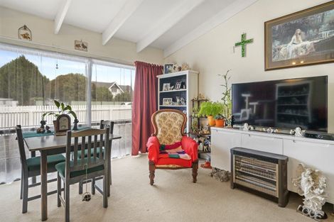 Photo of property in 89 Weraroa Road, Levin, 5510